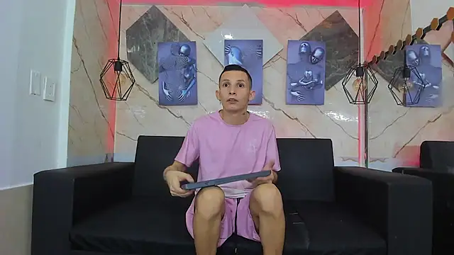 Snapshot of Isaak_Bless chatting on 12, 7, 2026 Isaak Bless online show from 12, 7, 2026