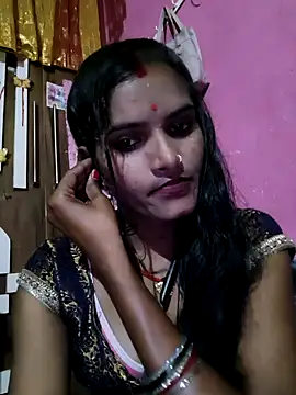 Cute shivangi825 online show from 28, 7, 2026
