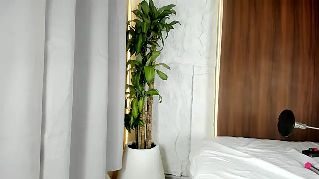 AnastaciaRouss online show from 23, 7, 2026