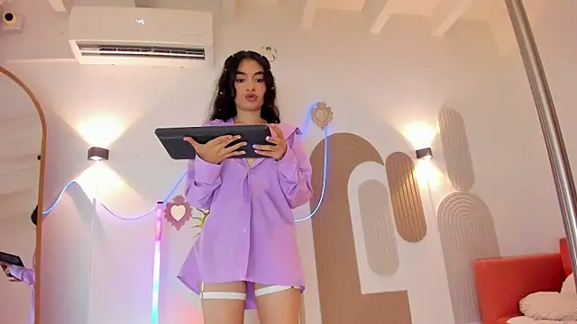 Sweet Valentine 1 online show from 28, 7, 2026
