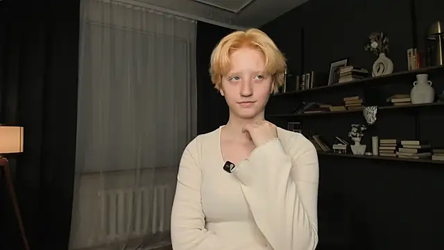 KelleCullison online show from 23, 7, 2026