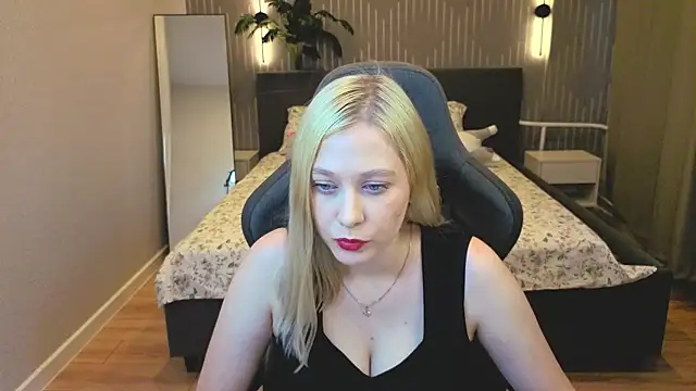 AmeliaxCandy online show from 21, 7, 2026