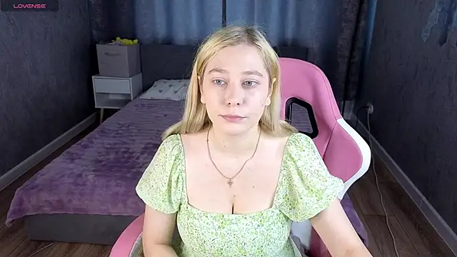 AmeliaxCandy online show from 28, 7, 2026