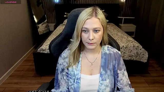 AmeliaxCandy online show from 28, 7, 2026
