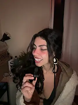 Amaya-love online show from 13, 7, 2026