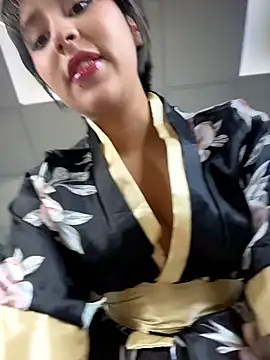 Snapshot of LiliSakuraXXX chatting on 22, 7, 2026 LiliSakuraXXX online show from 22, 7, 2026