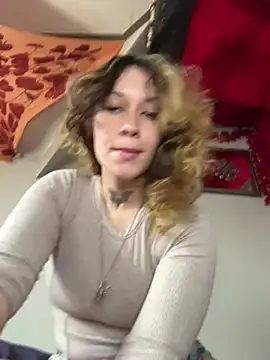 SWEETIVYYY online show from 17, 7, 2026