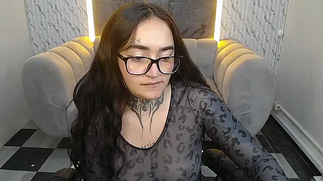 Vickky B online show from 28, 7, 2026