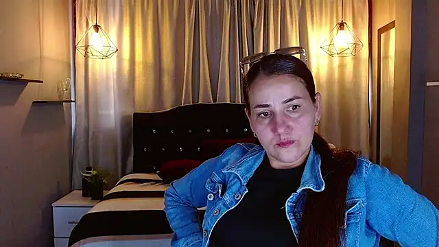 kathekitten online show from 15, 7, 2026