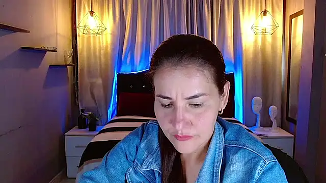 kathekitten online show from 24, 7, 2026