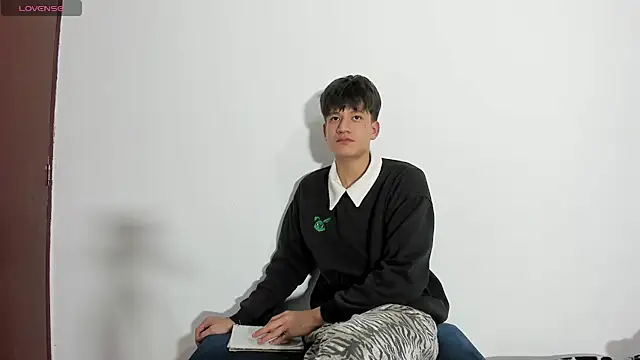 Snapshot of oliver2005boy chatting on 30, 7, 2026 oliver2005boy online show from 30, 7, 2026