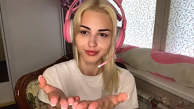 neweva  online show from 21, 7, 2026
