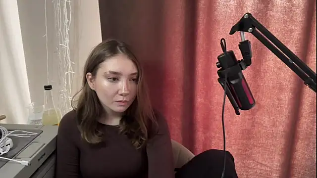 LolaPanzica online show from 25, 7, 2026