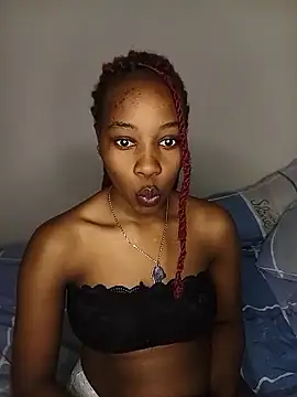 Snapshot of grace-1 chatting on 19, 7, 2026 grace-1 online show from 19, 7, 2026
