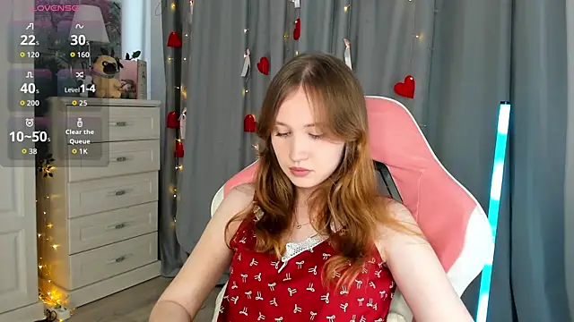 CozyKisses online show from 25, 7, 2026