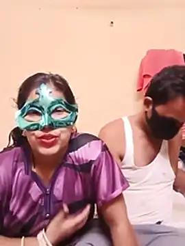 Indiansexycouple1 online show from 26, 7, 2026