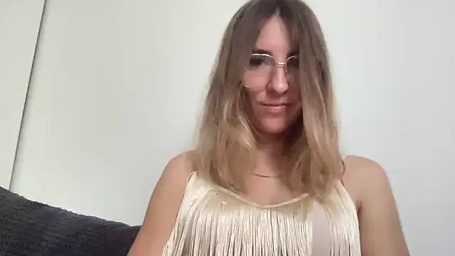 quirkyquinn online show from 29, 7, 2026