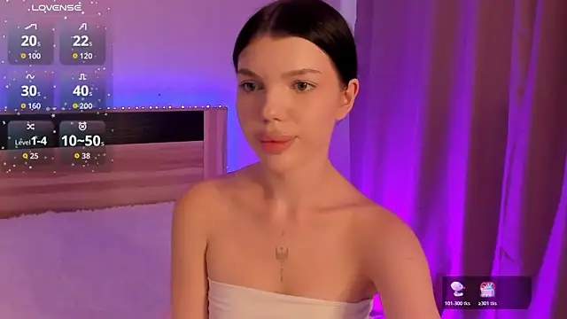  MiaLunne online show from 22, 7, 2026