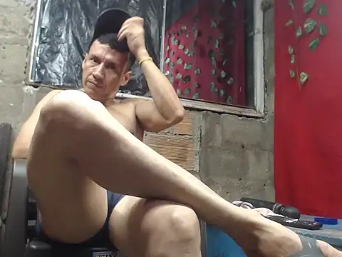 pareja sexyfire20 online show from 18, 7, 2026