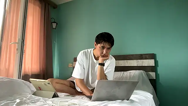 kleopatri  online show from 21, 7, 2026