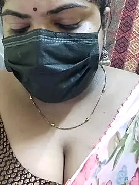 Floraa-Queen online show from 23, 7, 2026