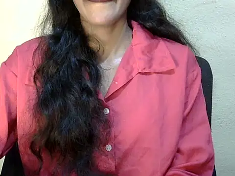 Snapshot of Hayat_K chatting on 18, 7, 2026 Hayat K online show from 18, 7, 2026
