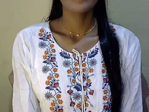Snapshot of Hayat_K chatting on 26, 7, 2026 Hayat K online show from 26, 7, 2026