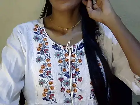 Snapshot of Hayat_K chatting on 26, 7, 2026 Hayat K online show from 26, 7, 2026