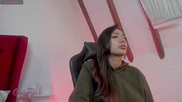 LilyGarciia online show from 21, 7, 2026