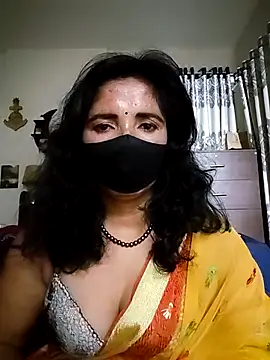 Laila-202 online show from 28, 7, 2026