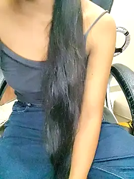 RIYA SHARMA 3 online show from 17, 7, 2026