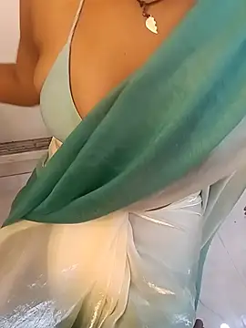 Cute Girl Somya online show from 28, 7, 2026