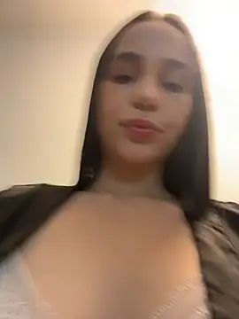 LilieSnow online show from 16, 7, 2026