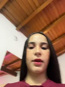 LilieSnow online show from 17, 7, 2026
