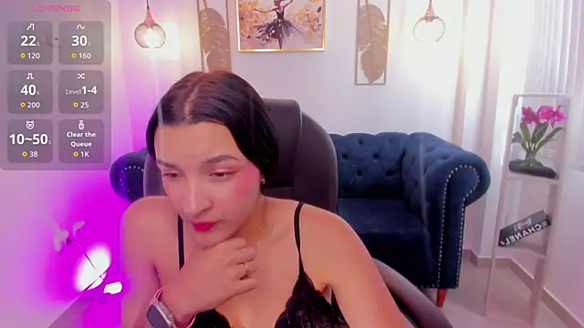 kiara wren online show from 29, 7, 2026