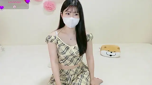 Mila Velvet LIVE online show from 25, 7, 2026