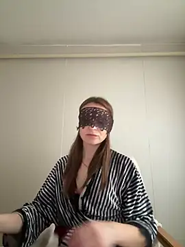 Lona-lov online show from 22, 7, 2026