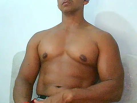 Snapshot of brandom35 chatting on 22, 7, 2026 brandom35 online show from 22, 7, 2026