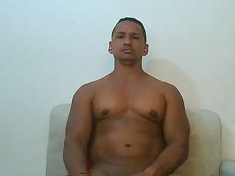 Snapshot of brandom35 chatting on 3, 8, 2026 brandom35 online show from 3, 8, 2026