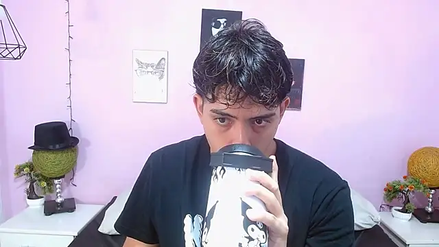 zayne lyon online show from 20, 7, 2026