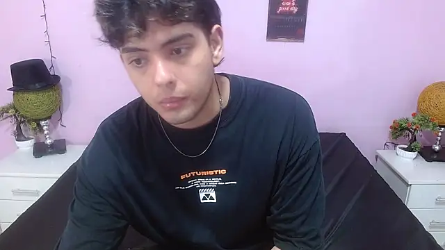 zayne lyon online show from 29, 7, 2026