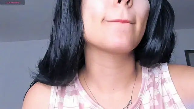 liia collins  online show from 18, 7, 2026