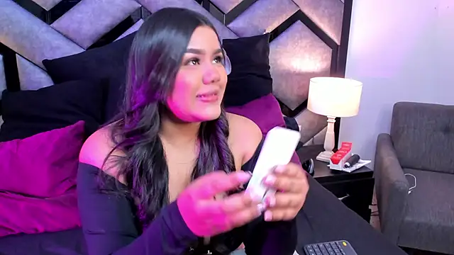 Sofy lee online show from 21, 7, 2026