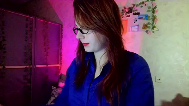 EvaShinee online show from 28, 7, 2026