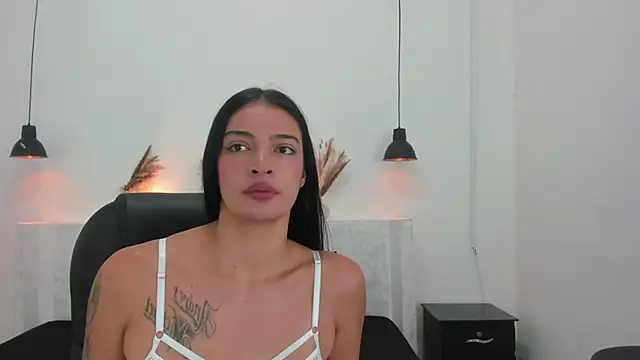 sofi linares1 online show from 25, 7, 2026