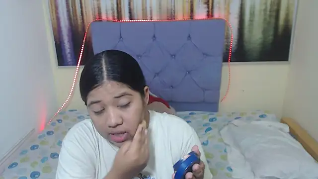 camila ass online show from 18, 7, 2026
