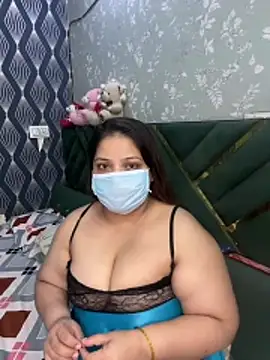 BarbieJasmine online show from 25, 7, 2026