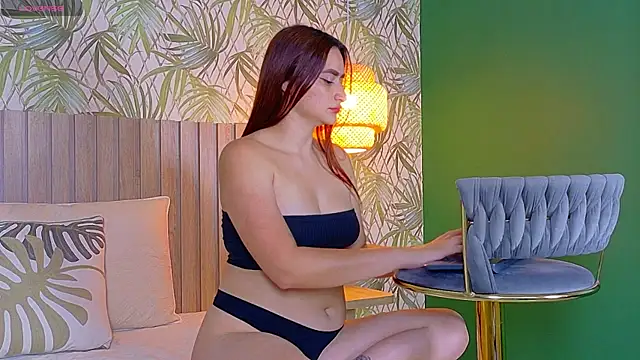 DafneRosse online show from 28, 7, 2026