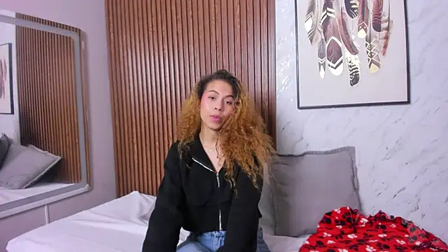 LilyNoir  online show from 24, 7, 2026