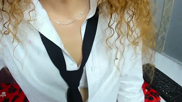 LilyNoir  online show from 28, 7, 2026